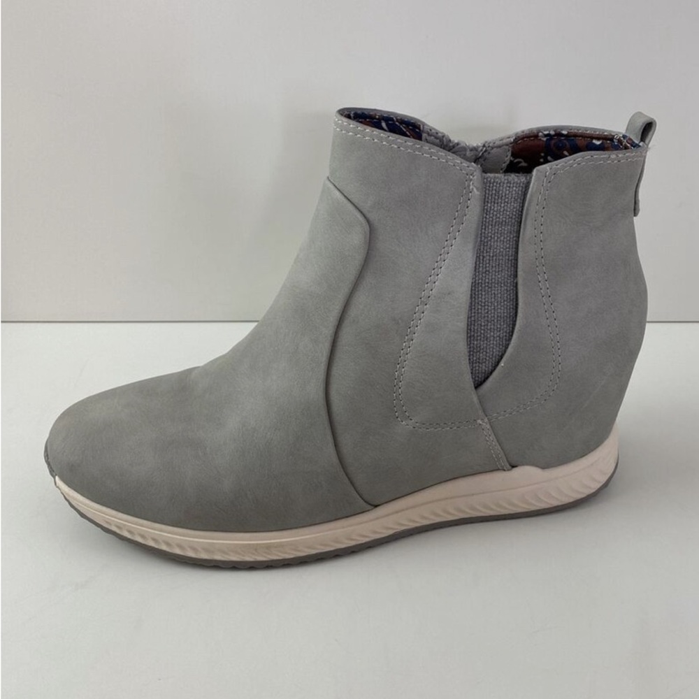 Beartraps Gray Wedge Ankle Boots sz 8